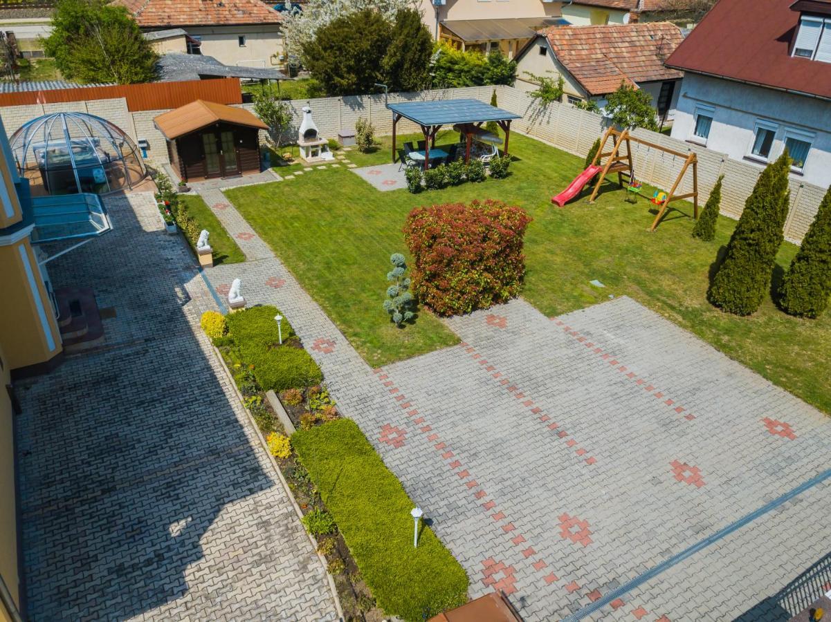 Korponyi Villa シオーフォク エクステリア 写真